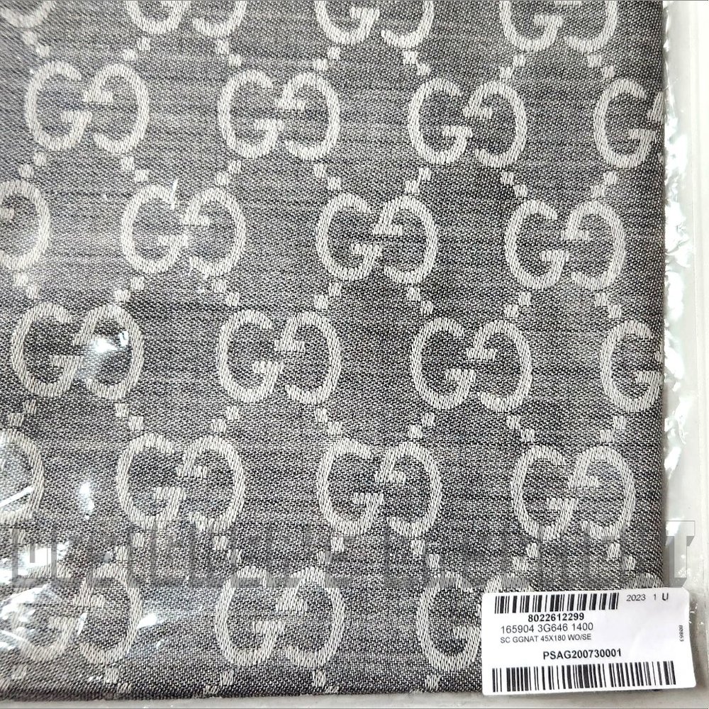 GUCCI light & Heather Gray GGNAT wool & silk 18x70" shawl Pashmina scarf NWT - Picture 10 of 10